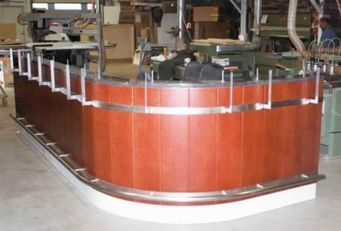 General Motors Moskovan puinen vastaanottotiski