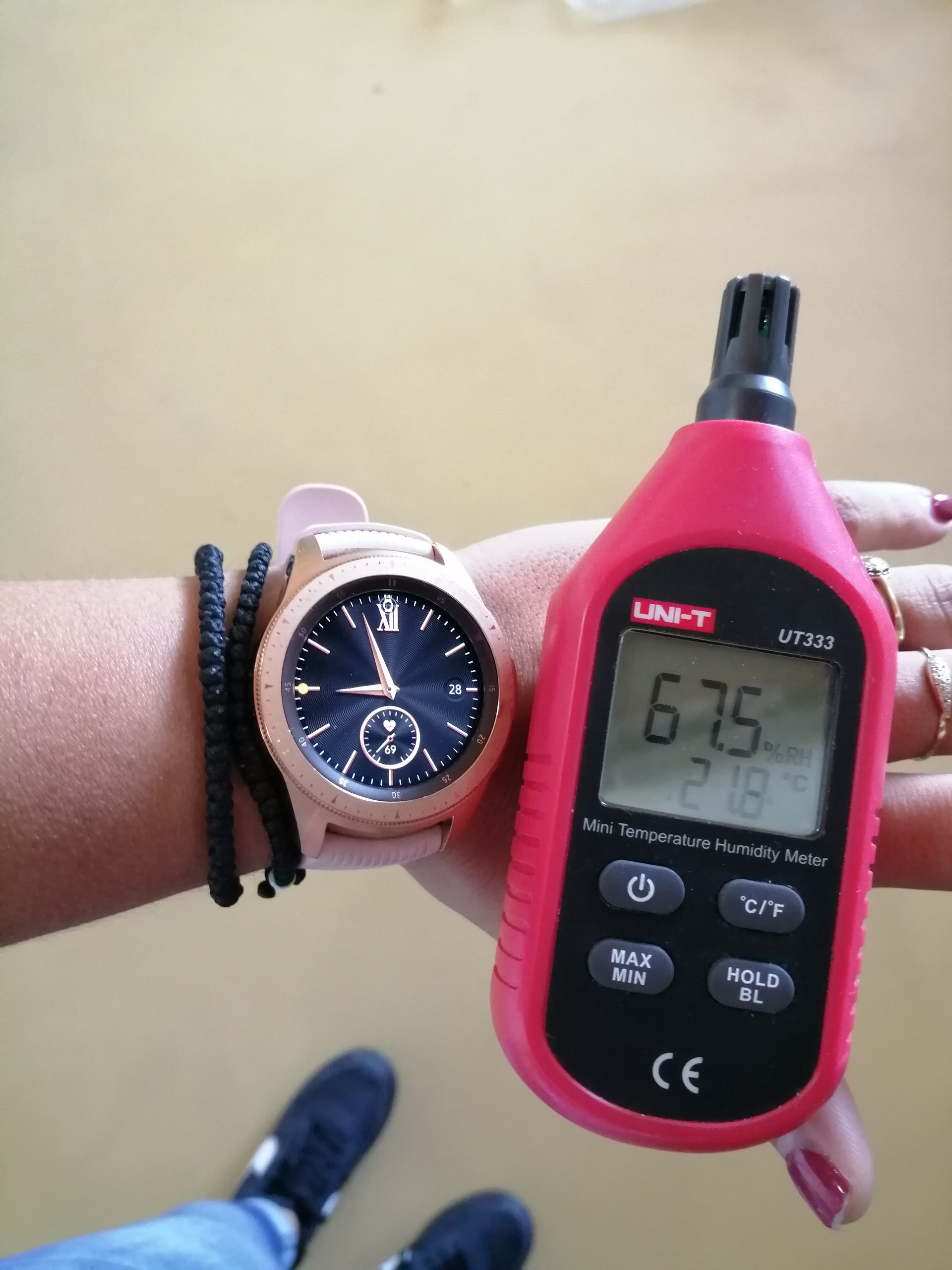 Έλεγχος συνθηκών (υγρασίας & θερμοκρασίας) λίγο πριν εφαρμογή υποκαπνισμού σε κατοικία στην Κέρκυρα.