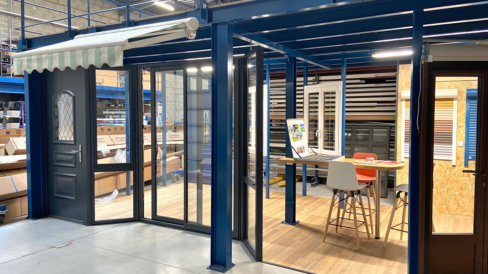 Exemple de vitrine dans un showroom