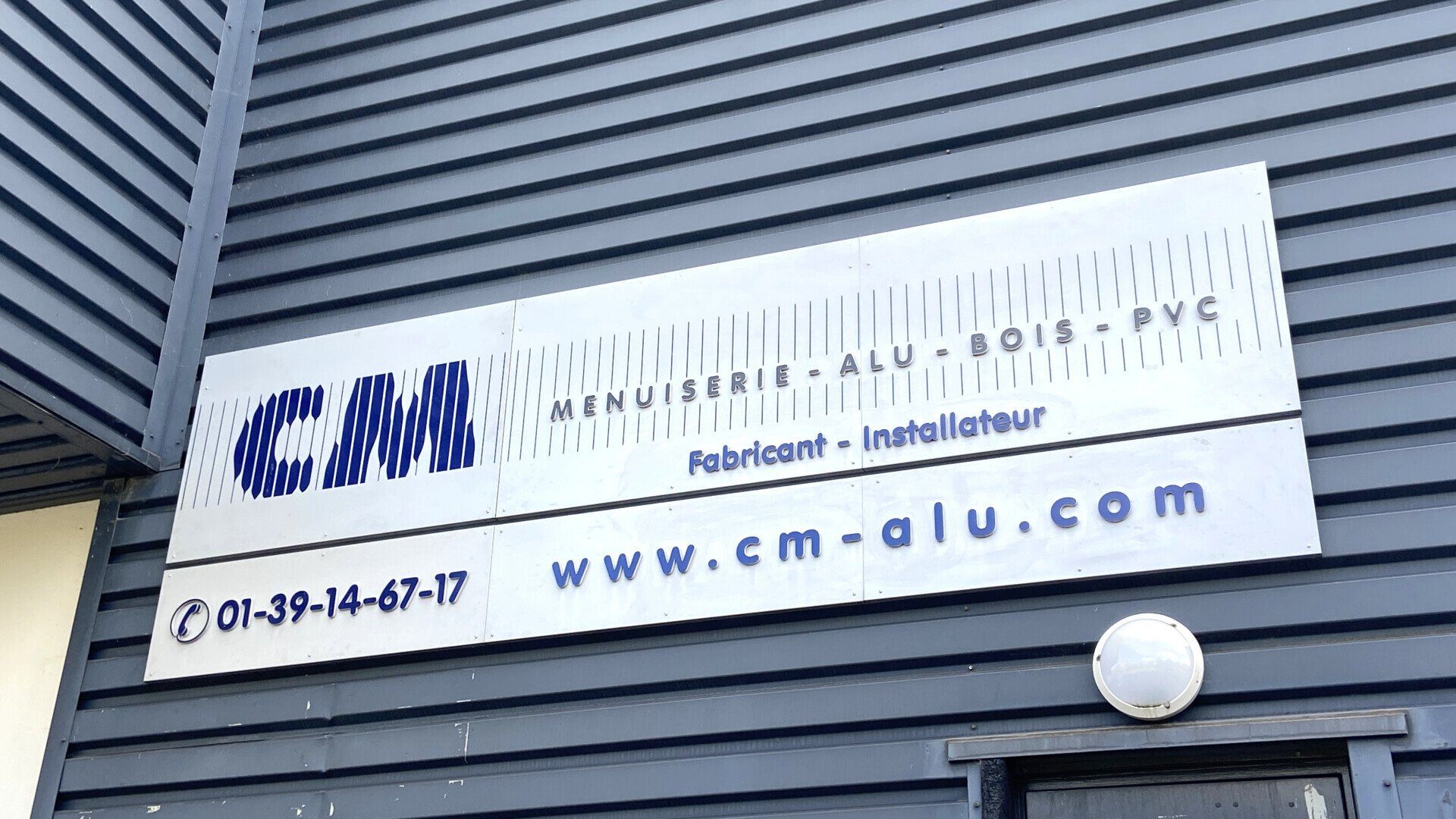 Devanture de l'atelier CM ALU