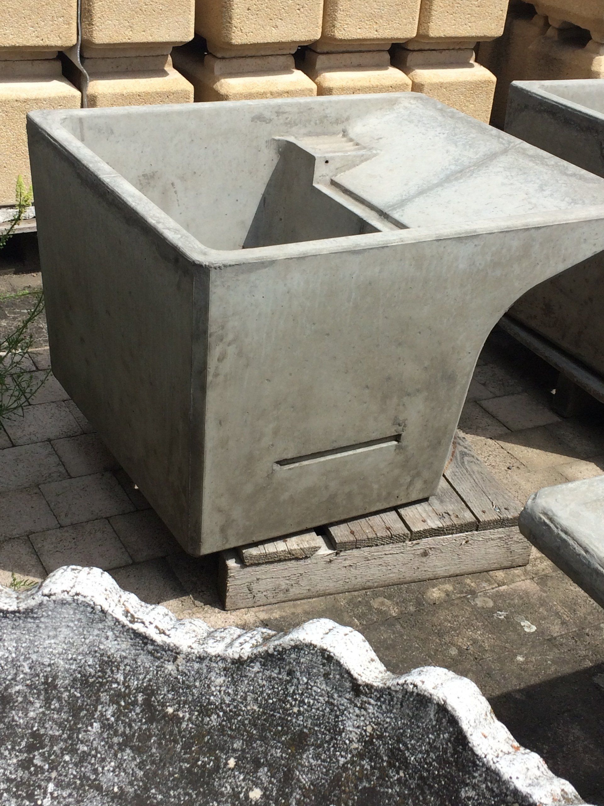 Bac à laver en béton 63