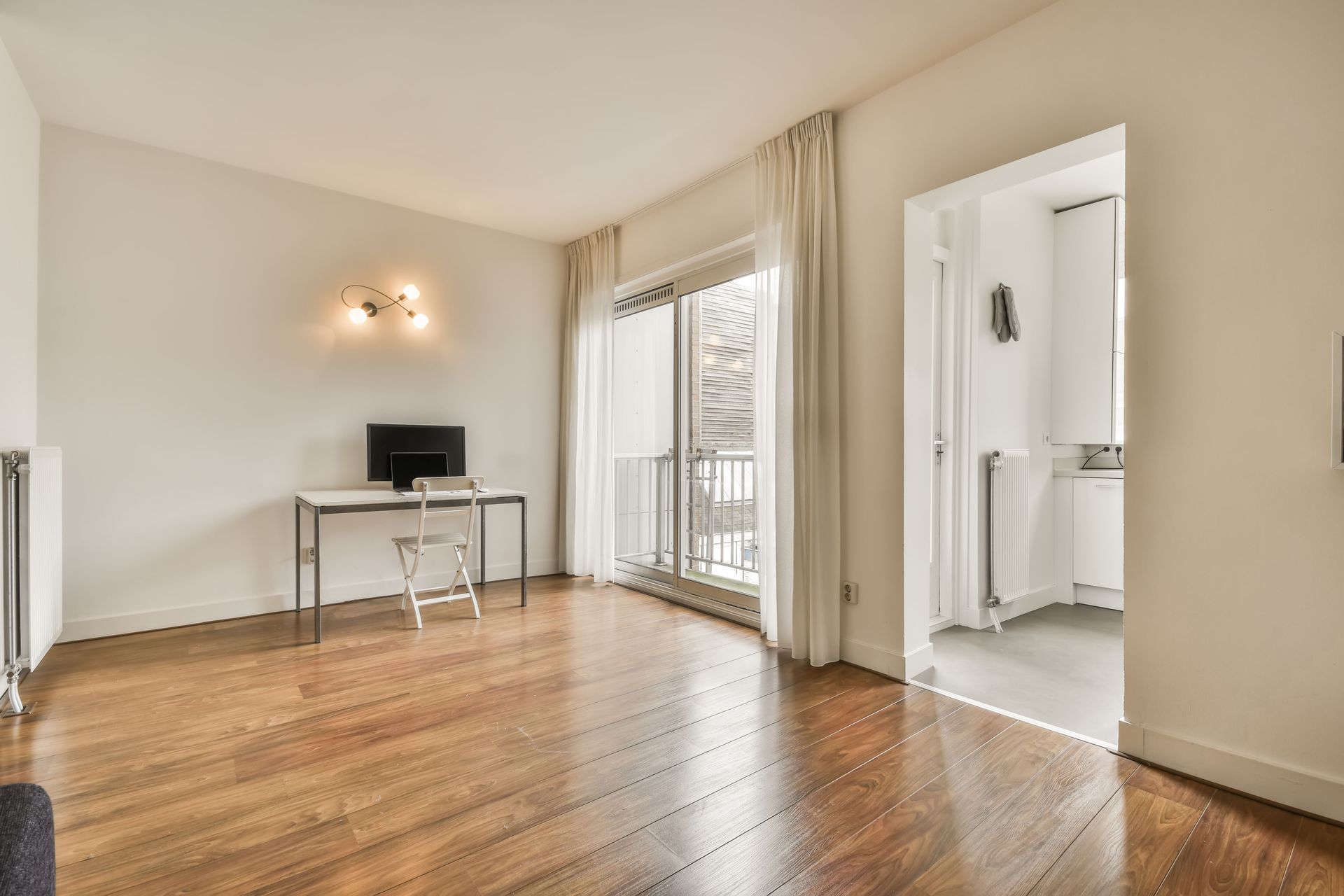 Appartement avec un parquet classique, à l'anglaise