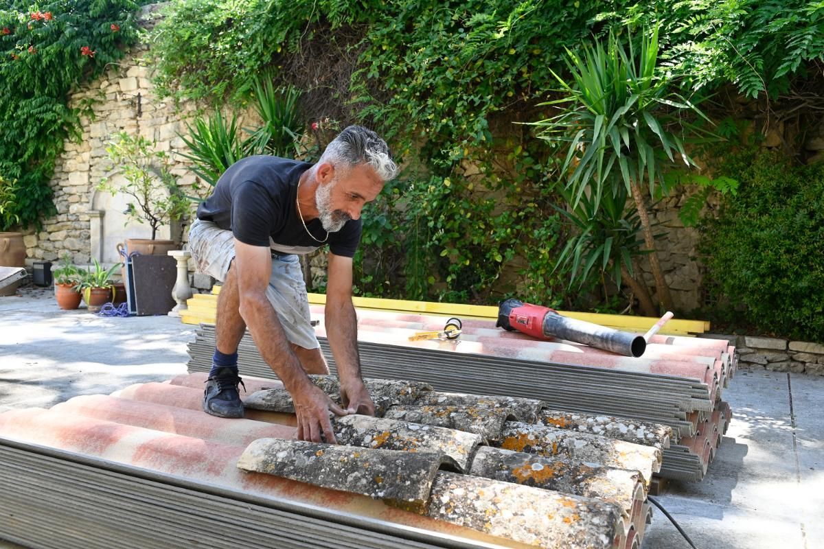 Pose d'anciennes tuiles