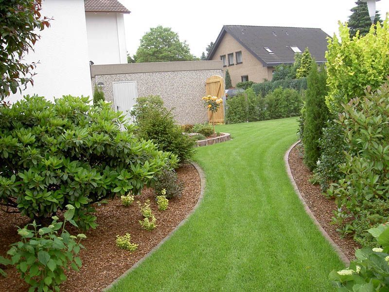 Arbeiten rund um Ihren Rasen