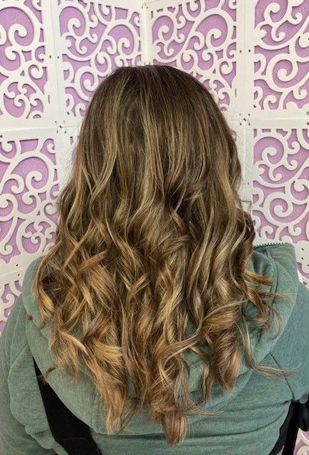 Coiffeur Locken - Coiffure Papillon in Fislisbach