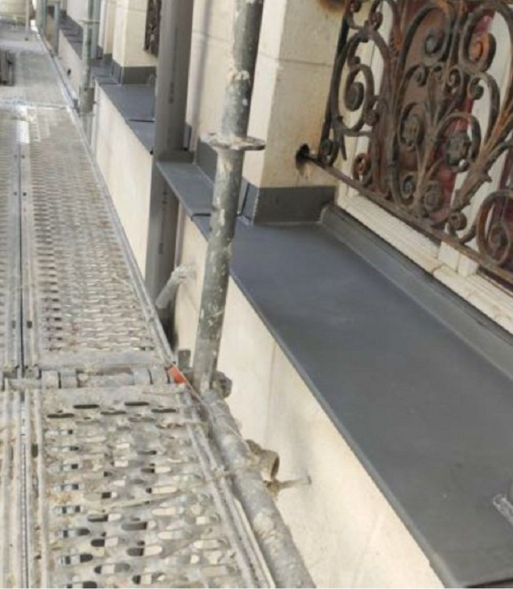 Appui de fenêtre en zinc