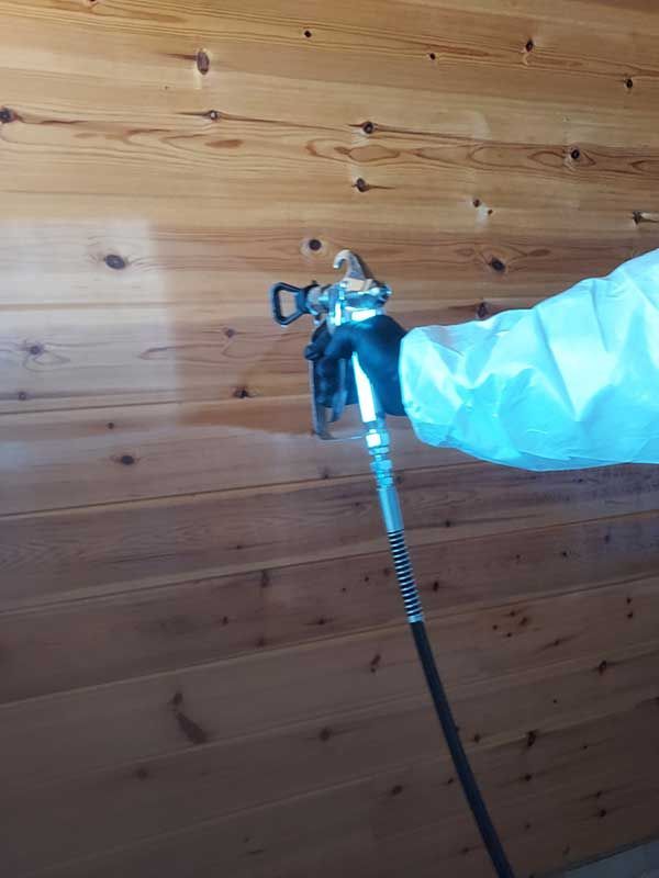 Καταπολέμηση ξυλοφάγων - σαράκι με επίχρισμα σε ξύλινη κατοικία στην Ιθάκη 