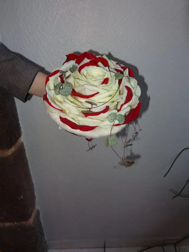 Composition de rose gréante