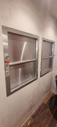 Ανελκυστήρας Μικρών Φορτίων