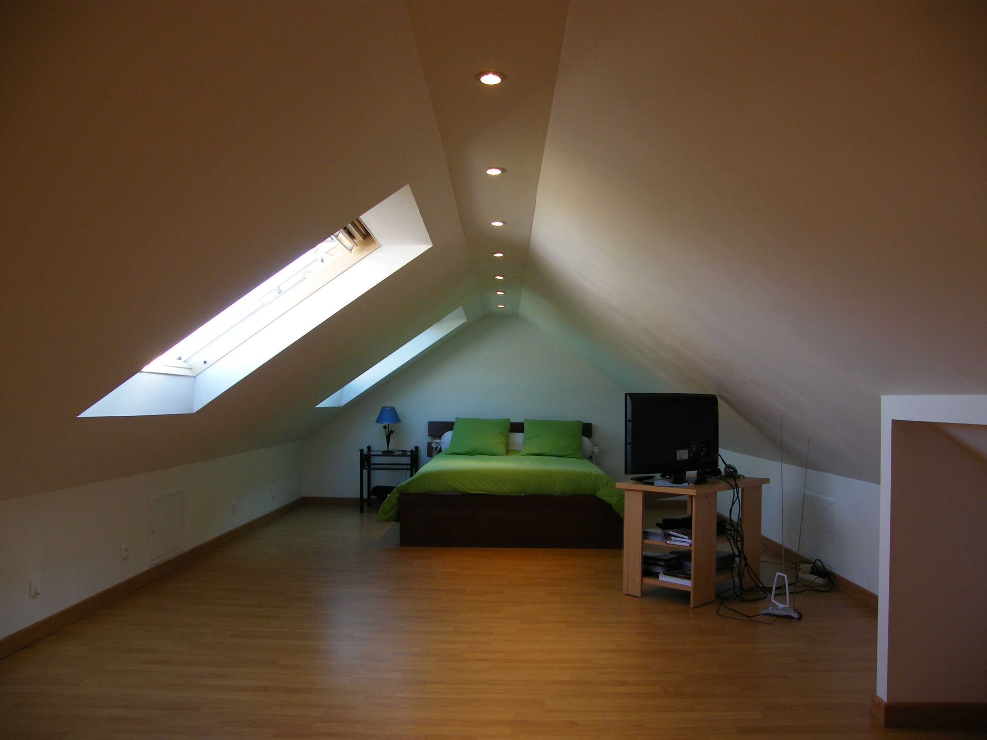 Combles en cours d'isolation et d'aménagement