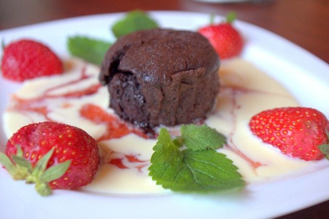 Schokoküchlein auf Vanillesoße