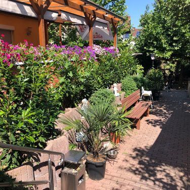 Biergarten im Grünen