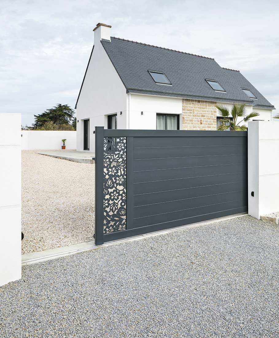 portail coulissant 7