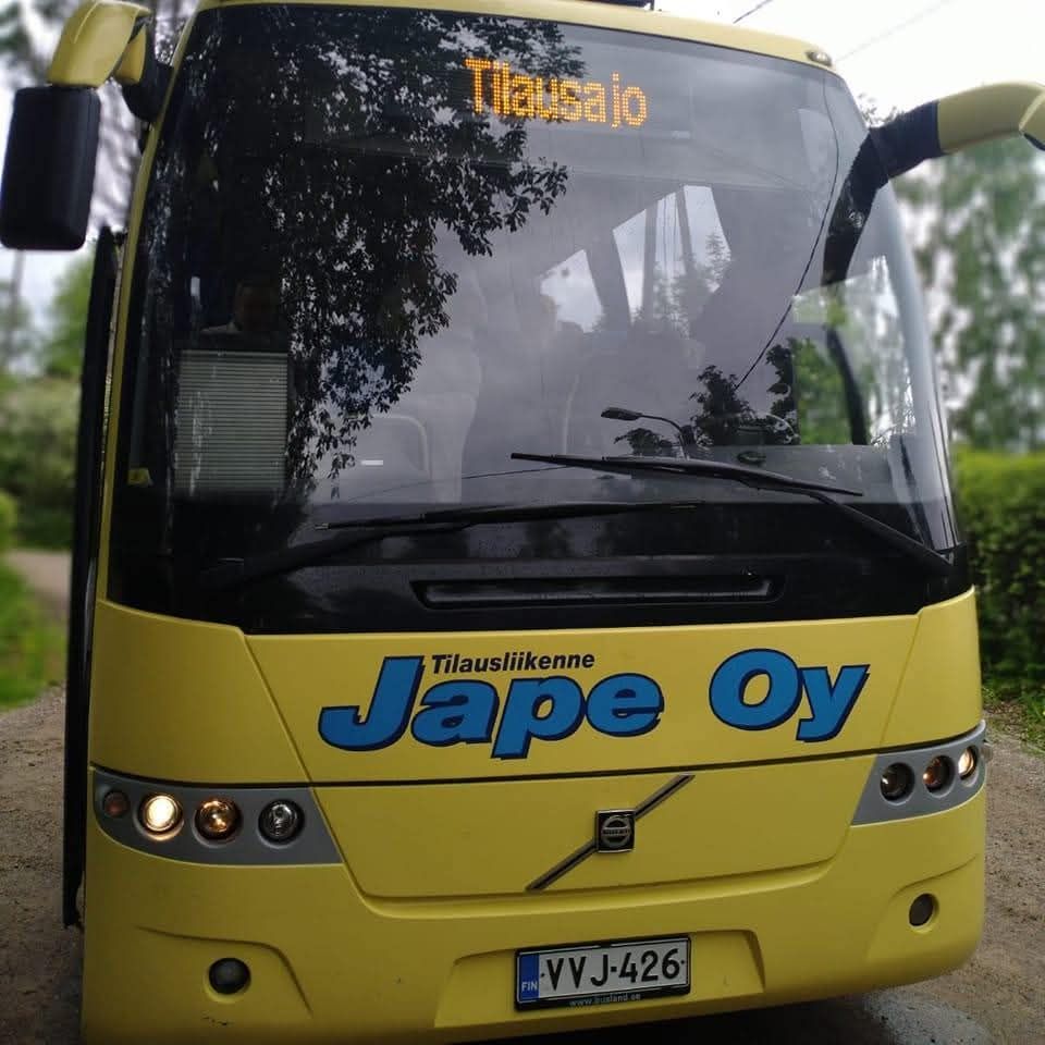 Tilausliikenne autot - Kuljetus Jape Oy