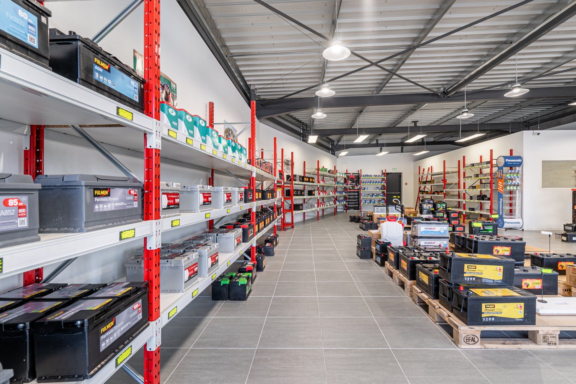 Batteries et accumulateurs dans magasin