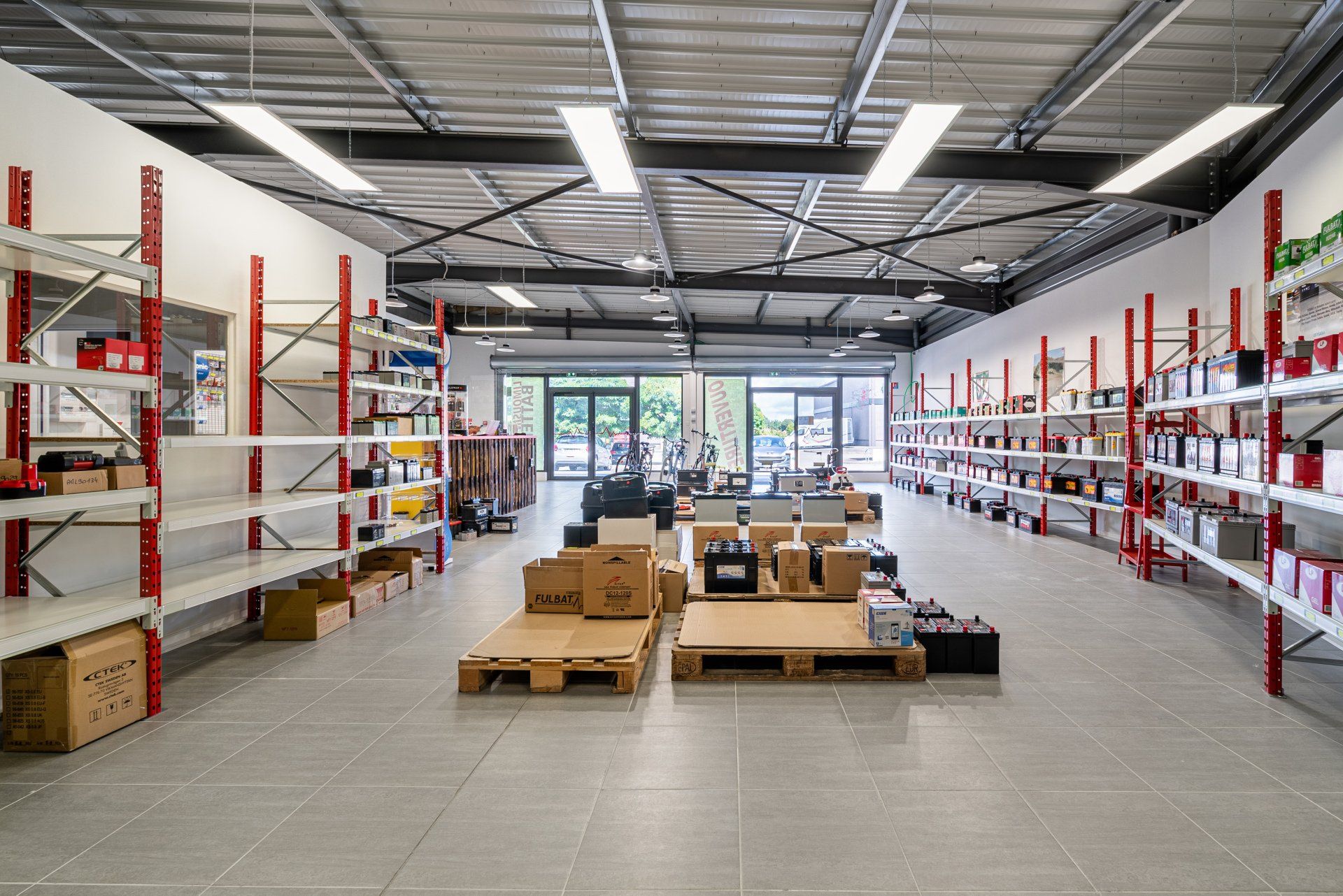 Accumulateurs et batteries dans le magasin