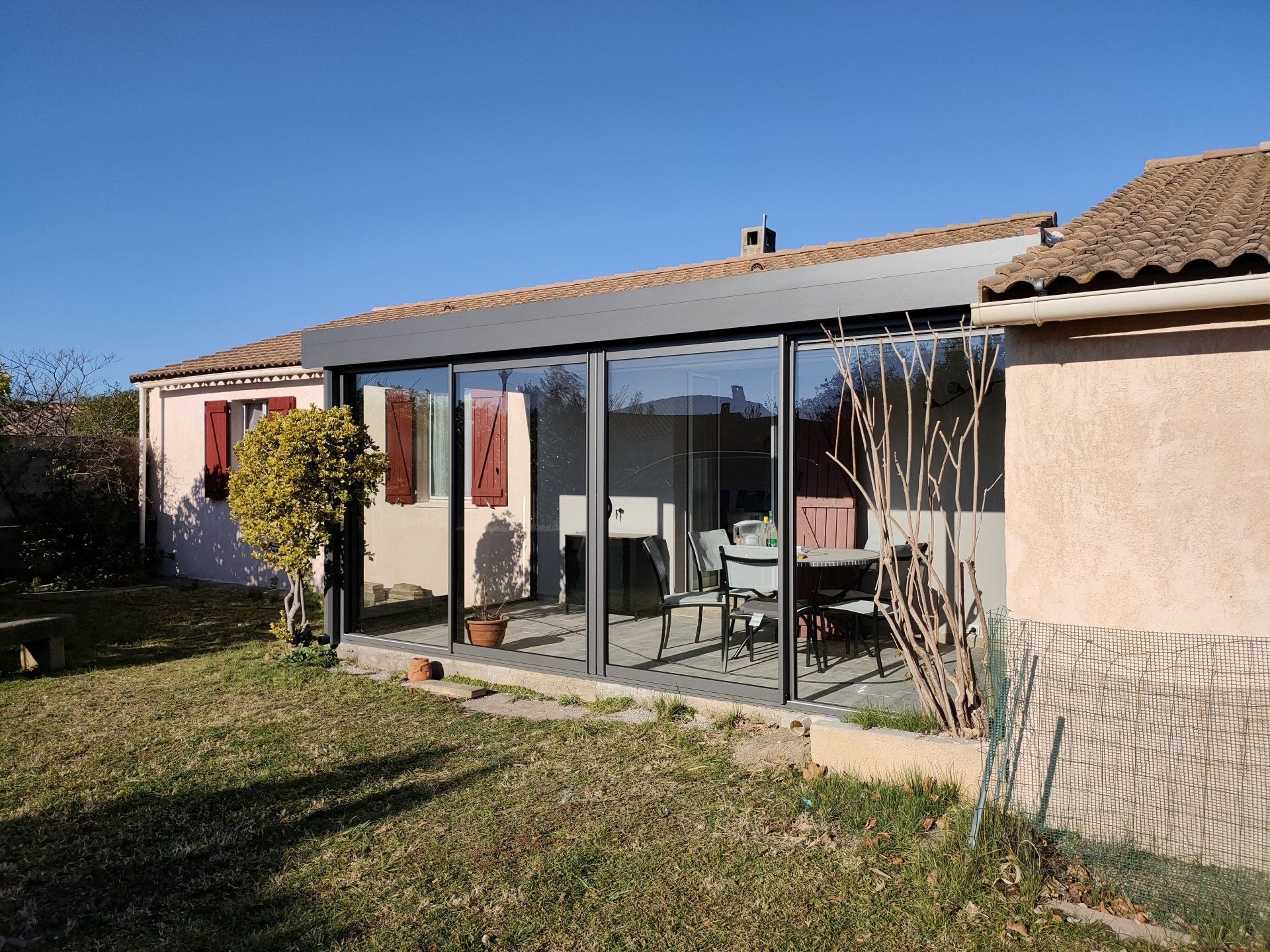 Véranda à toit plat - Le Pontet (Vaucluse) - Pose en Janvier 2022