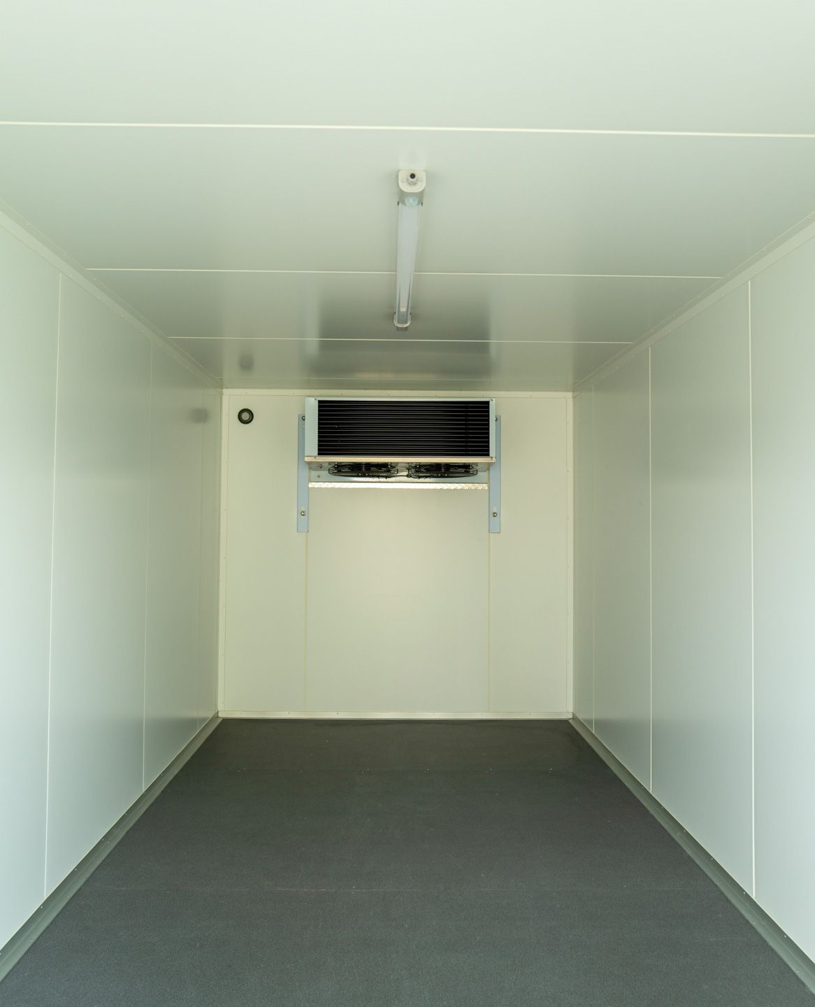 Innenansicht eines Kühlcontainers