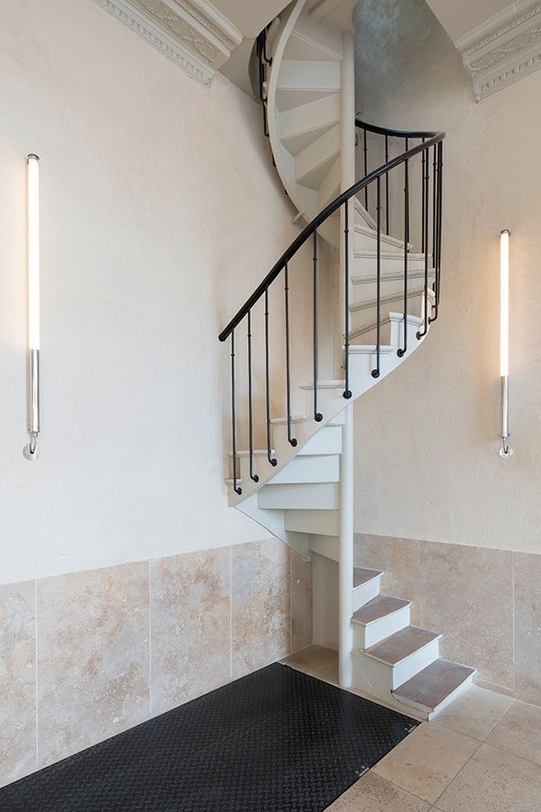 Restaurant Bouffes du Nord - Escalier en colimaçon