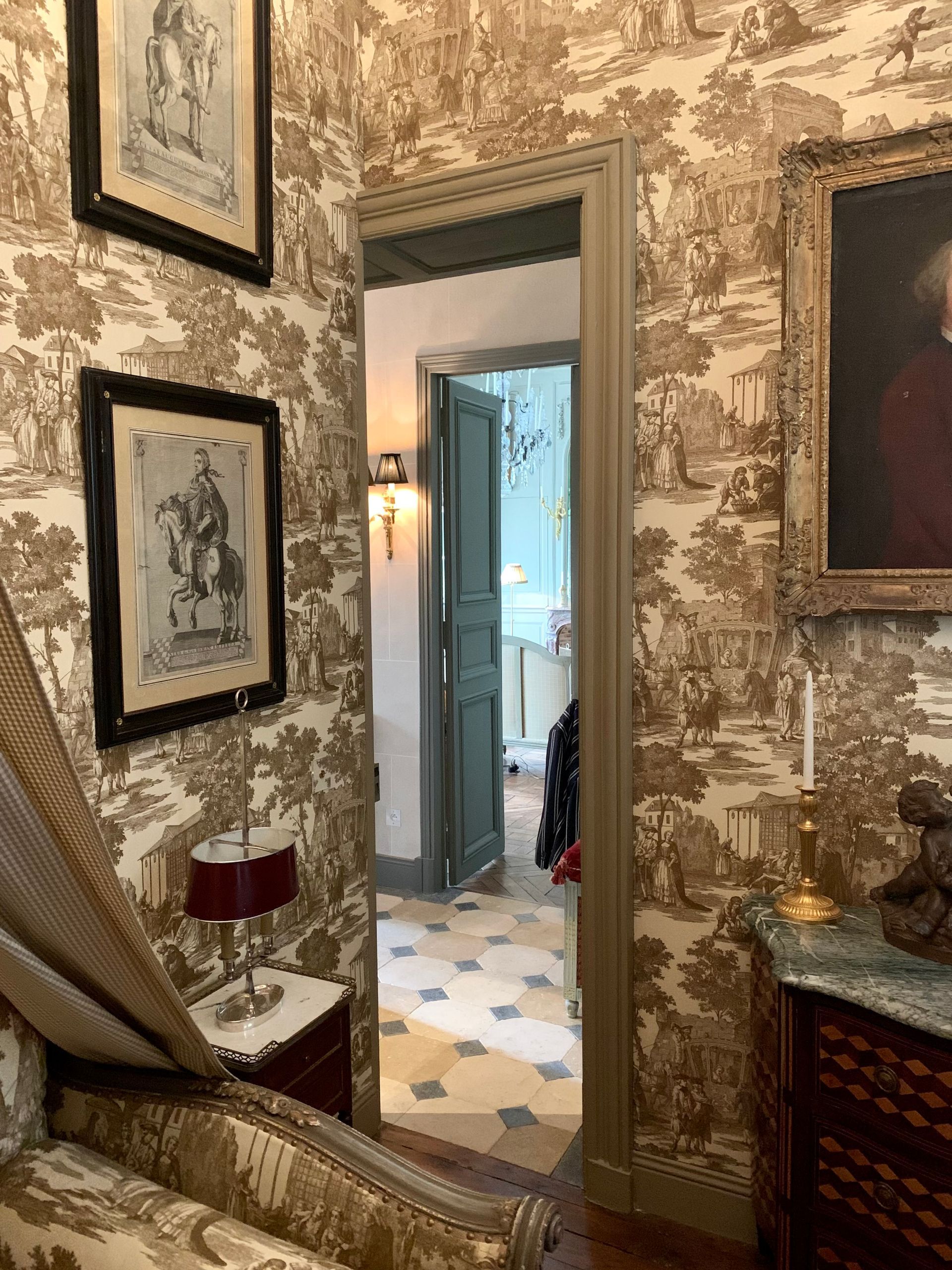 Chantier Quai d'Anjou - papier peint style retro