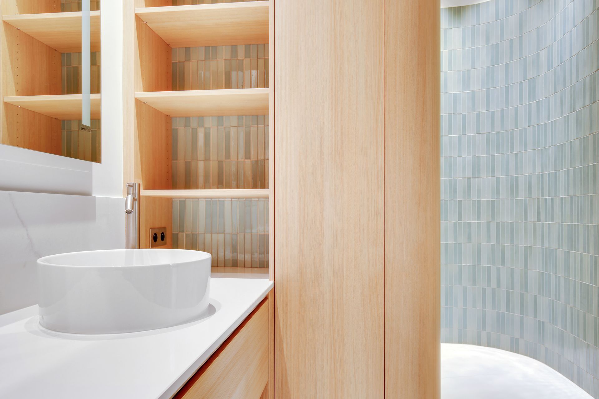 Chantier Wagram Monceau - salle de bains et meubles sur mesure