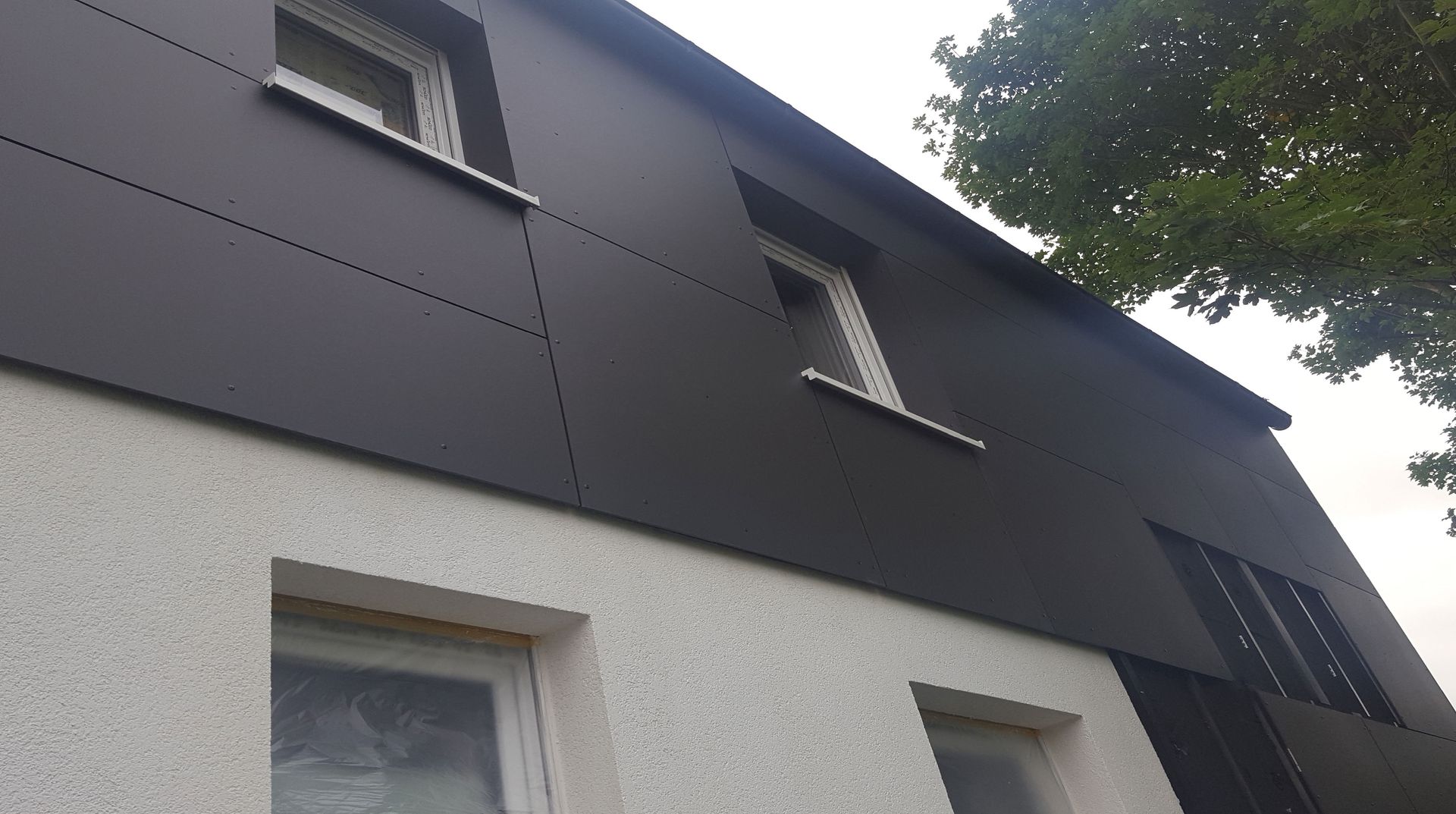 Fassade Platten von der Jürgen Stangenberg GmbH