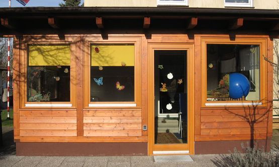 Kraus & Schwarz Holzbau GmbH, Leinburg-Diepersdorf, Anbauten, Umbauten, Wintergärten, Zweigeschossiger Wintergartenanbau aus BSH in Pfosten- und Riegelbauweise realisiert.