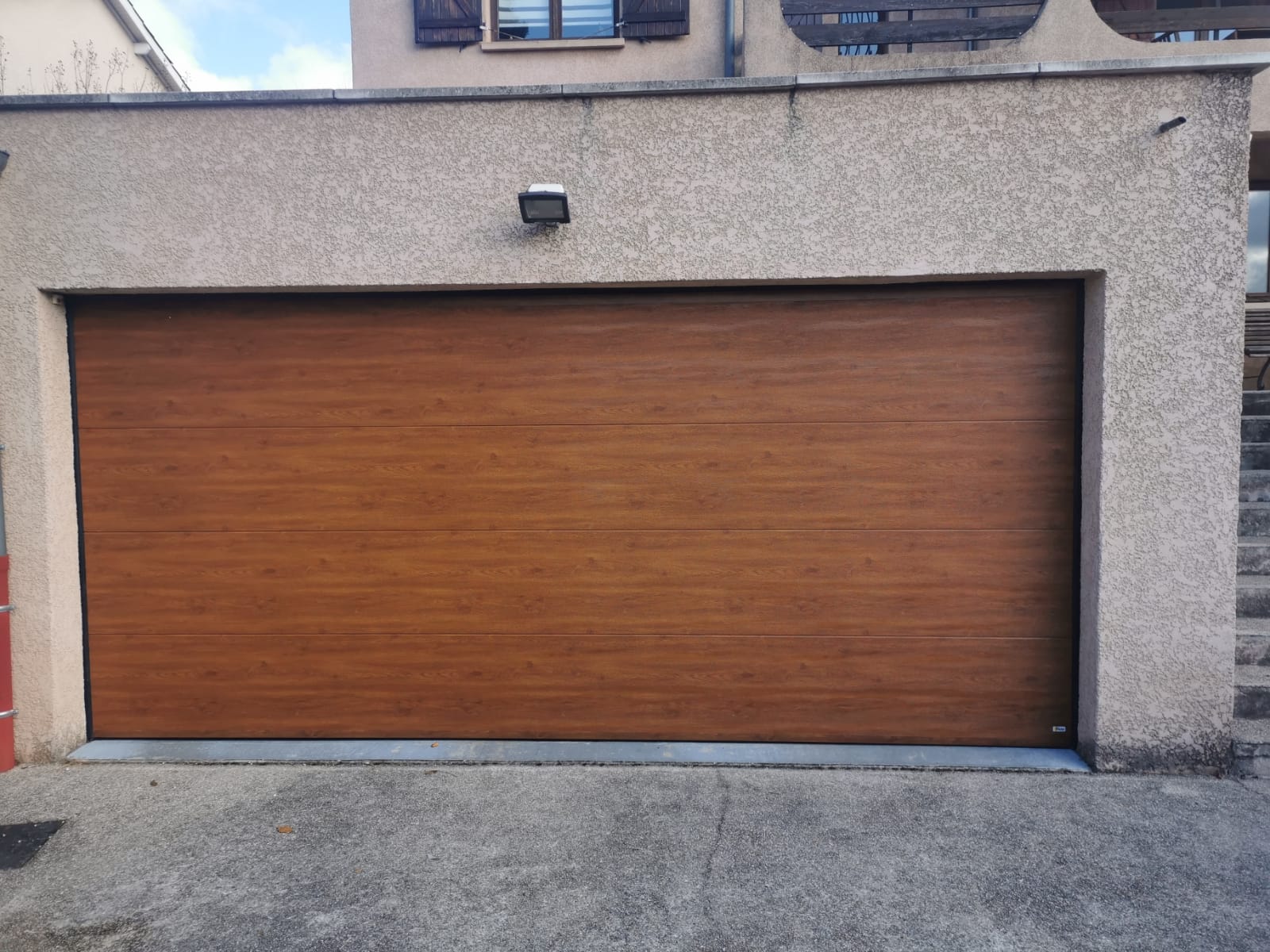 Porte de garage sectionnelle
