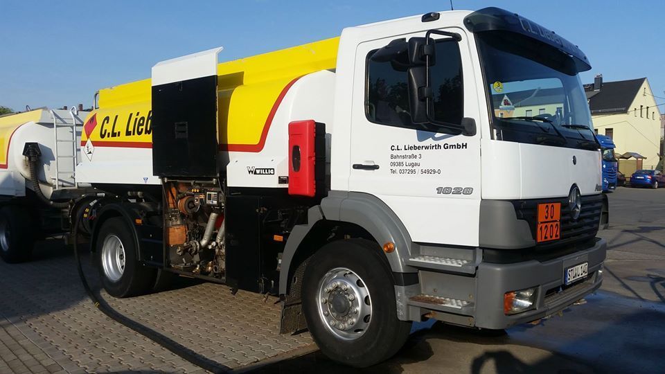Tanklaster von C. L. Lieberwirth GmbH