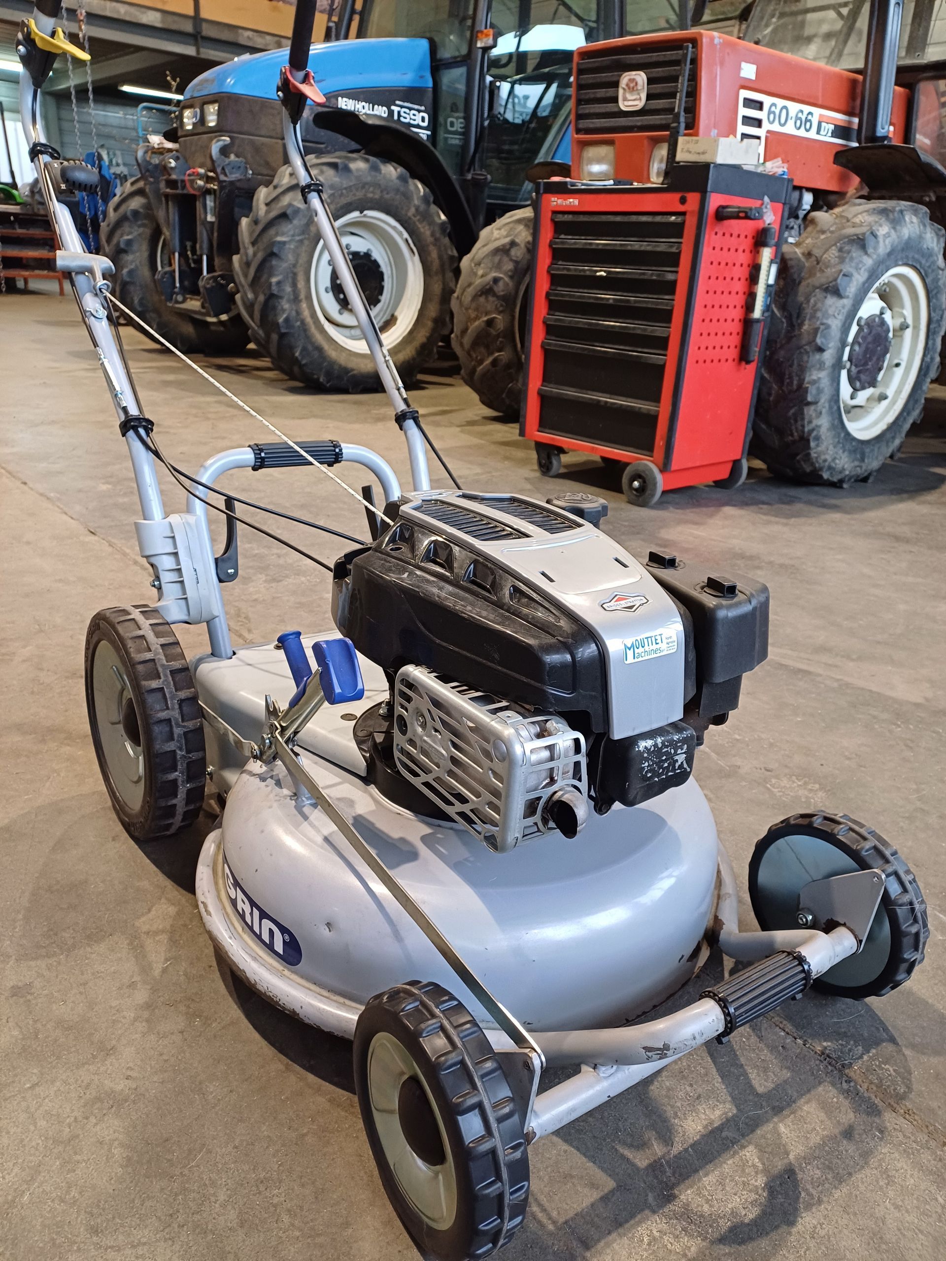 Tondeuse Stihl RM 756 YS d'occasion chez Mouttet Machines