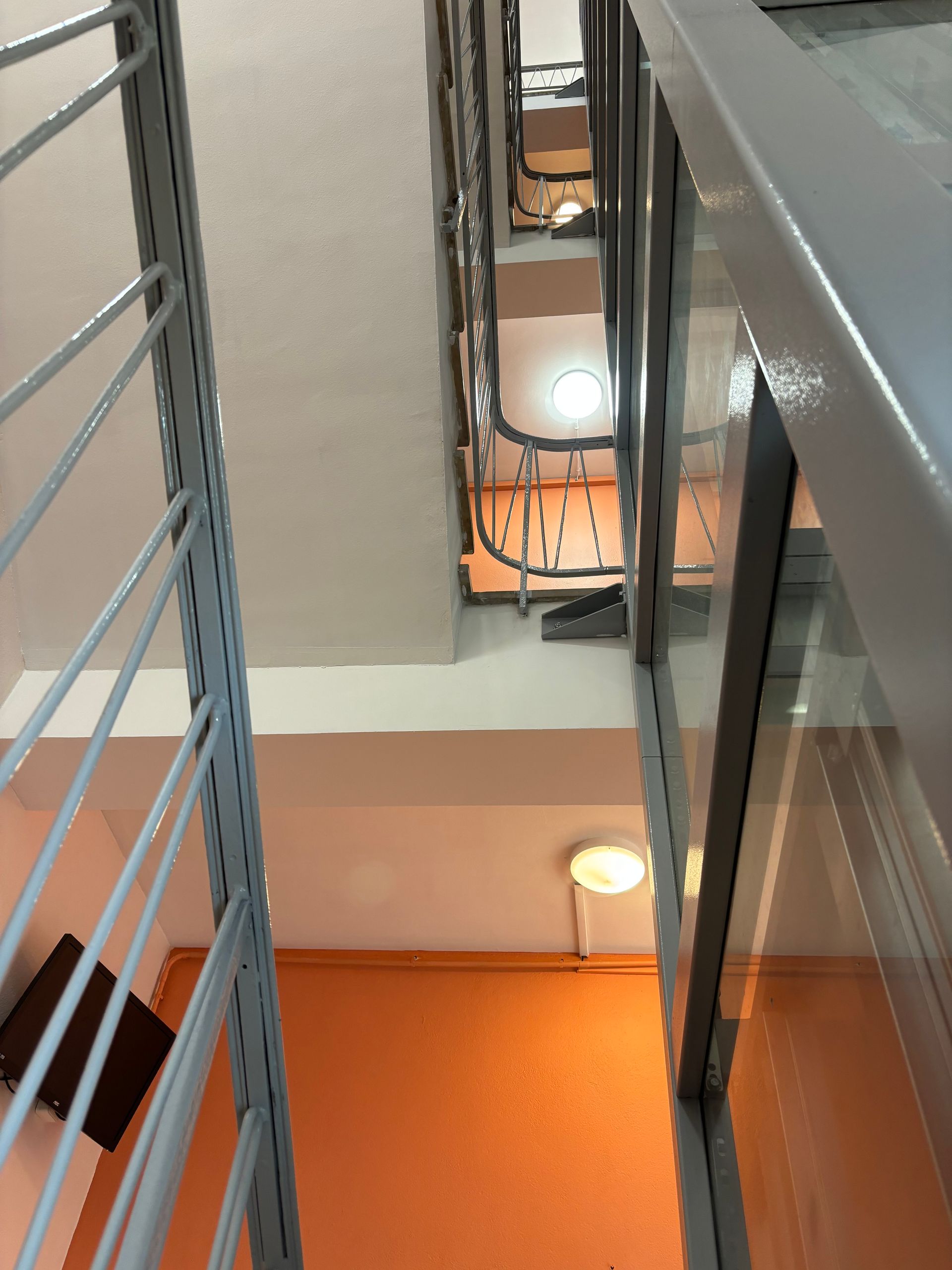 Peinture de cage d'escalier