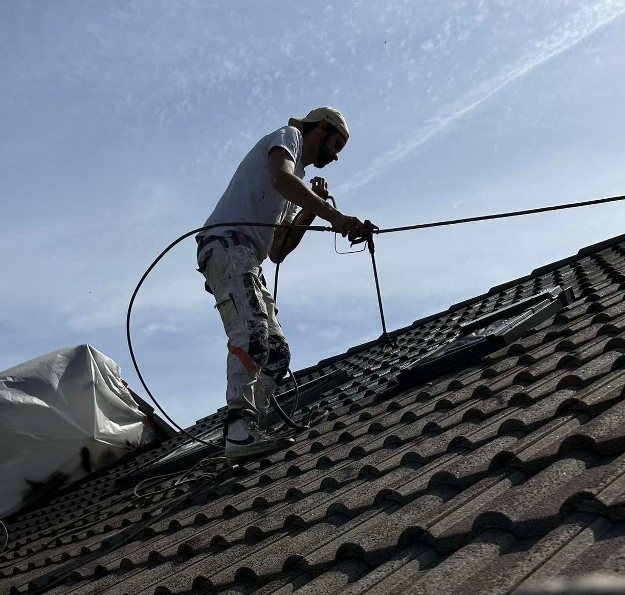 Pose de traitement hydrofuge.