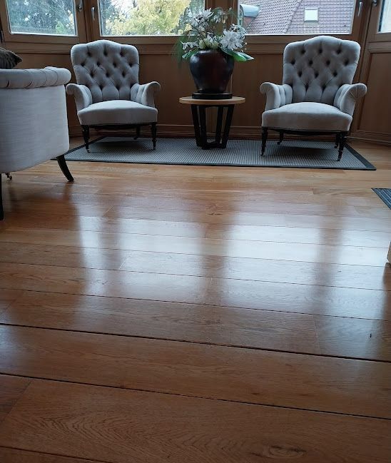 Un parquet brillant.