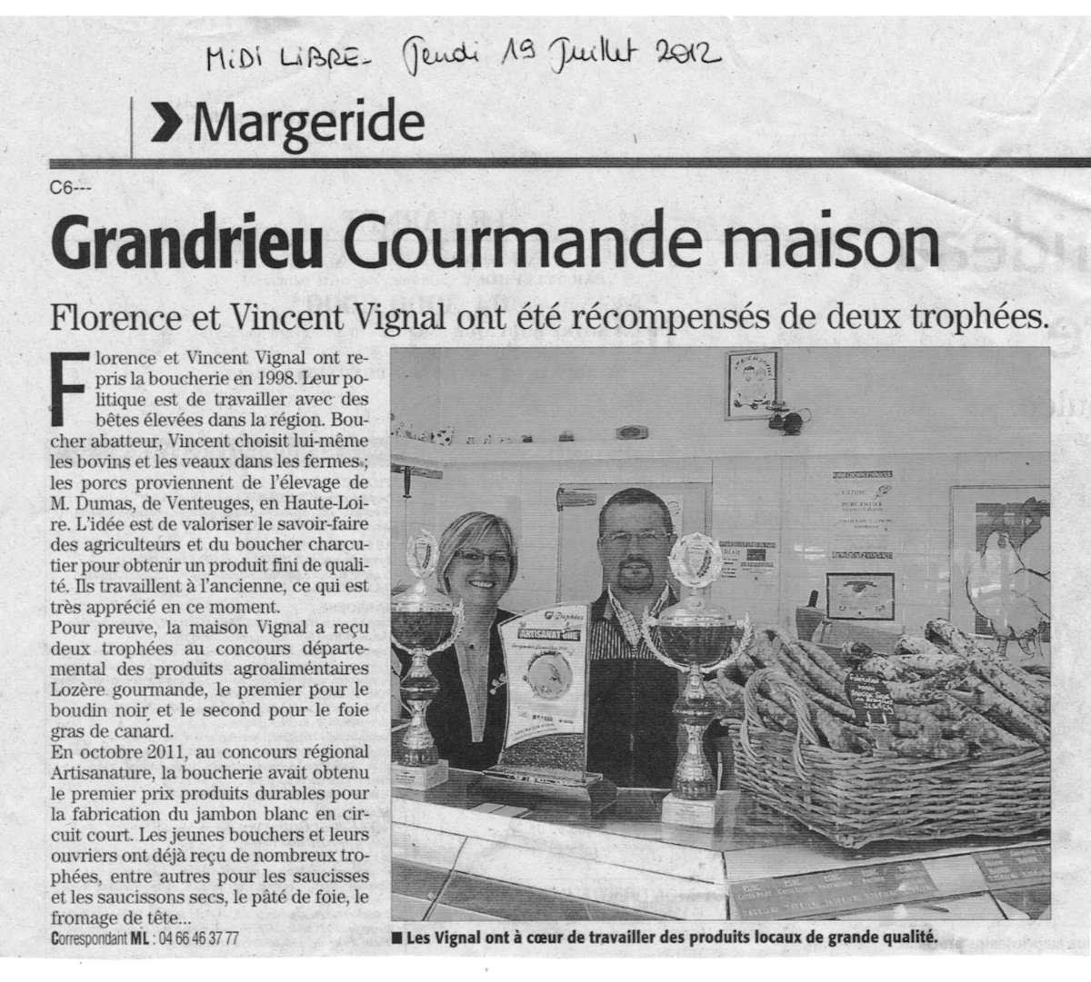 Article de presse Midi Libre en 2012 de la boucherie charcuterie traiteur artisanal Maison Vignal à Grandrieu (48)