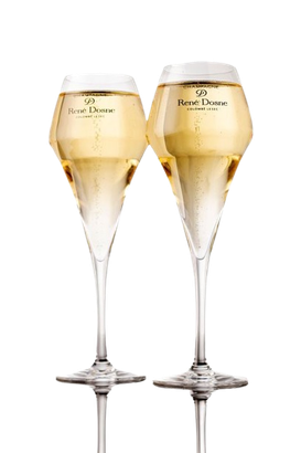 Deux flûtes à champagne remplies de champagne.
