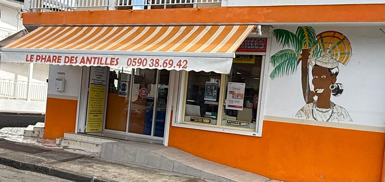 Devanture du magasin.