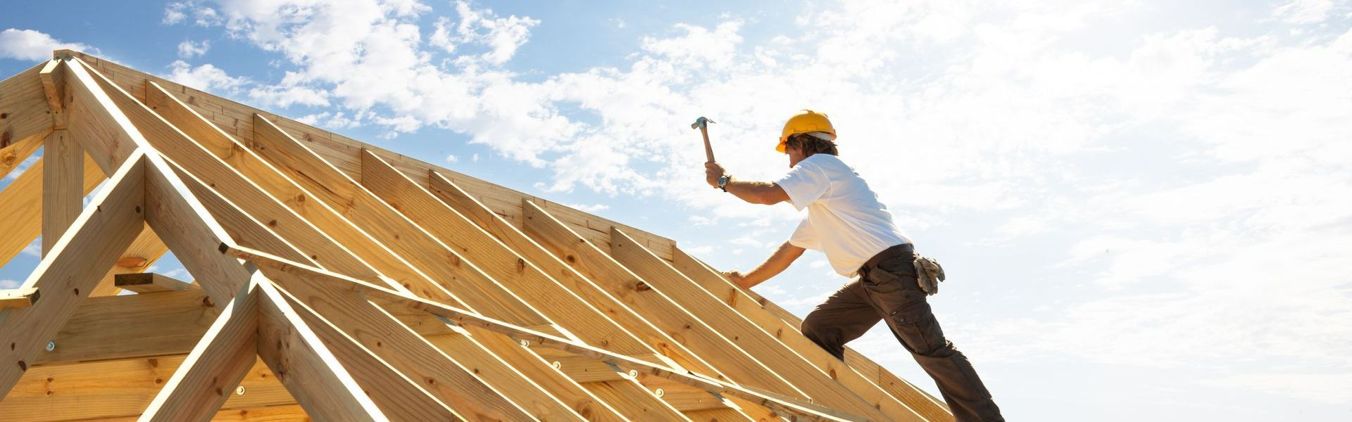 La constrution d'une charpente en bois