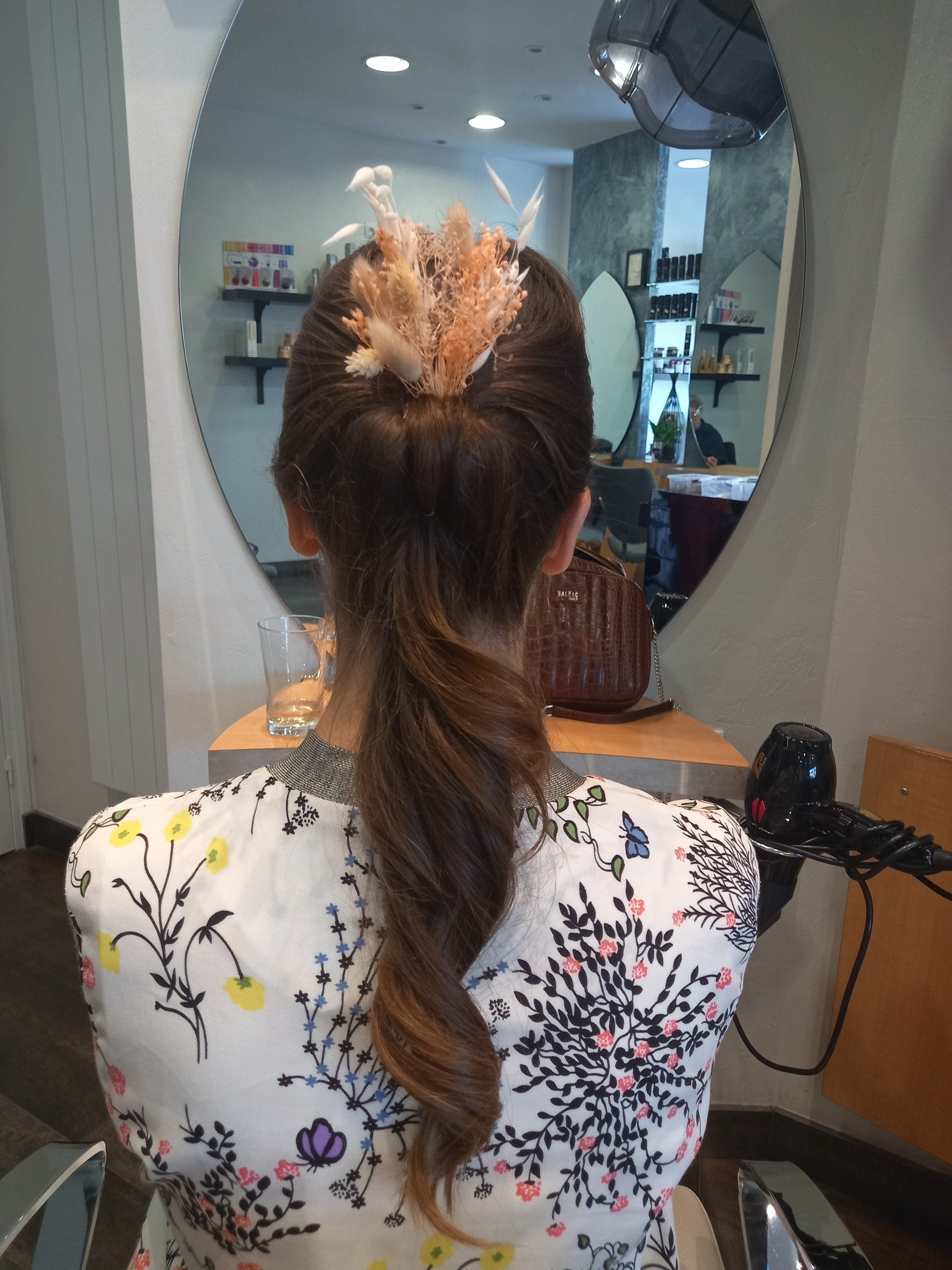 Coiffure de mariage, queue de cheval