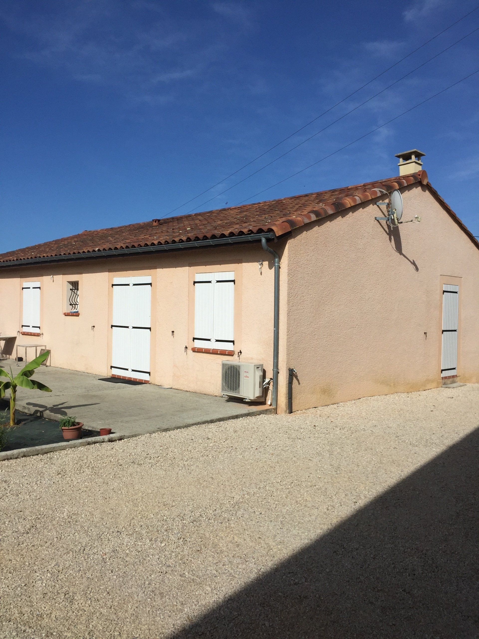 Unité extérieure climatisation gainable