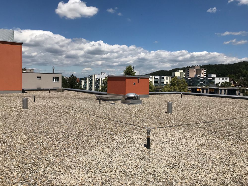 Absturzsicherung - Wyss AG Spenglerei Flachdach Blitzschutz