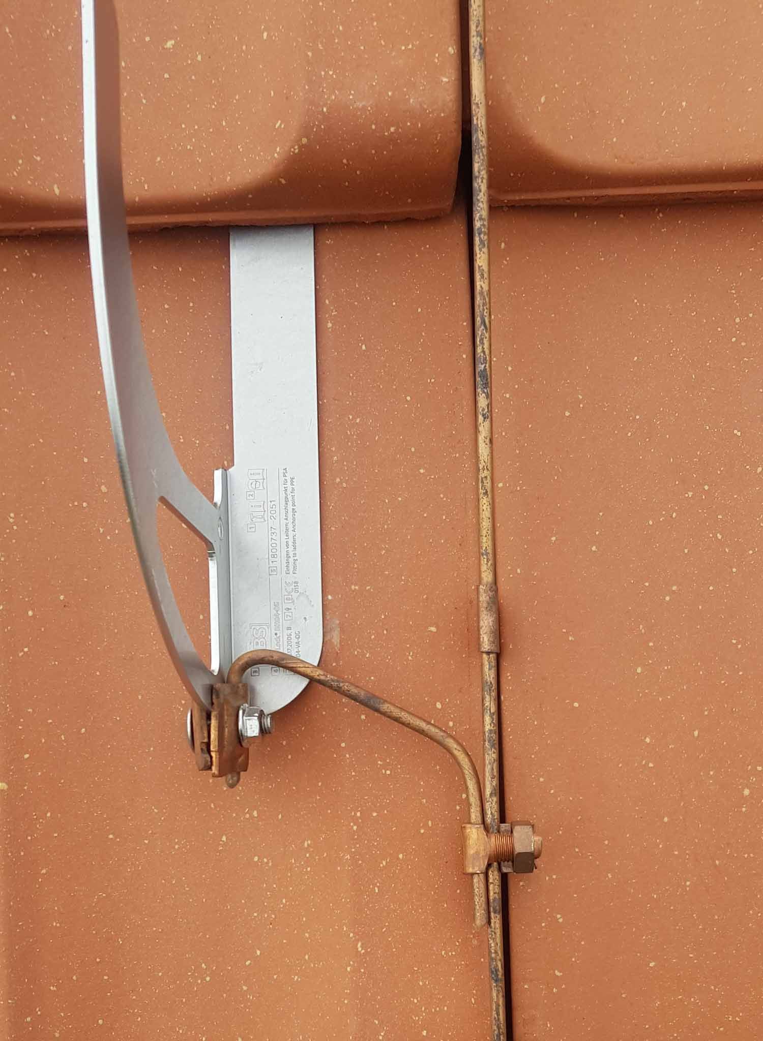 Absturzsicherung - Wyss AG Spenglerei Flachdach Blitzschutz