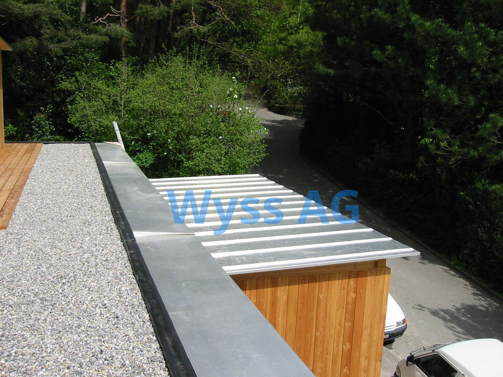 Das Wort Wyssag steht an der Seite eines Gebäudes