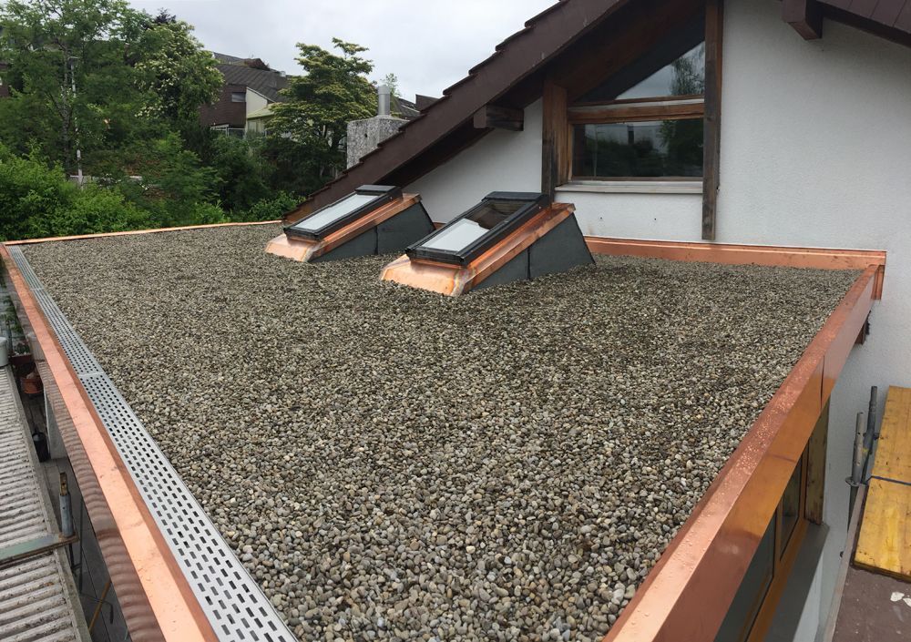 Flachdach - Wyss AG Spenglerei Flachdach Blitzschutz