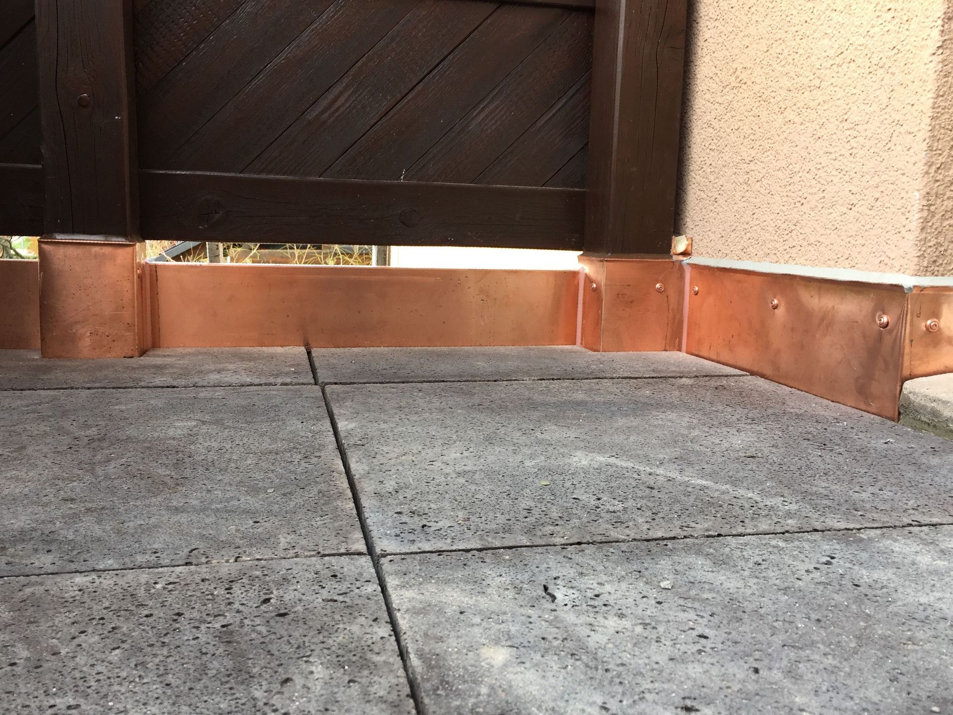 Flachdach - Wyss AG Spenglerei Flachdach Blitzschutz