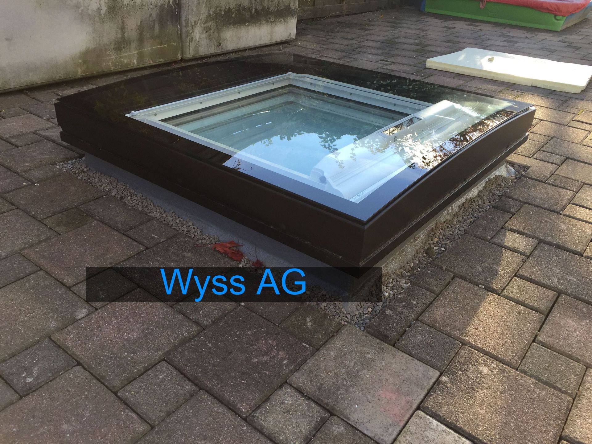 Flachdach - Wyss AG Spenglerei Flachdach Blitzschutz