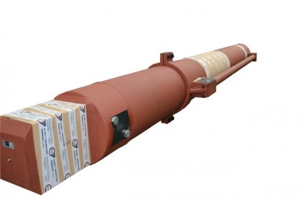 Un cilindro rojo con cajas encima sobre un fondo blanco.