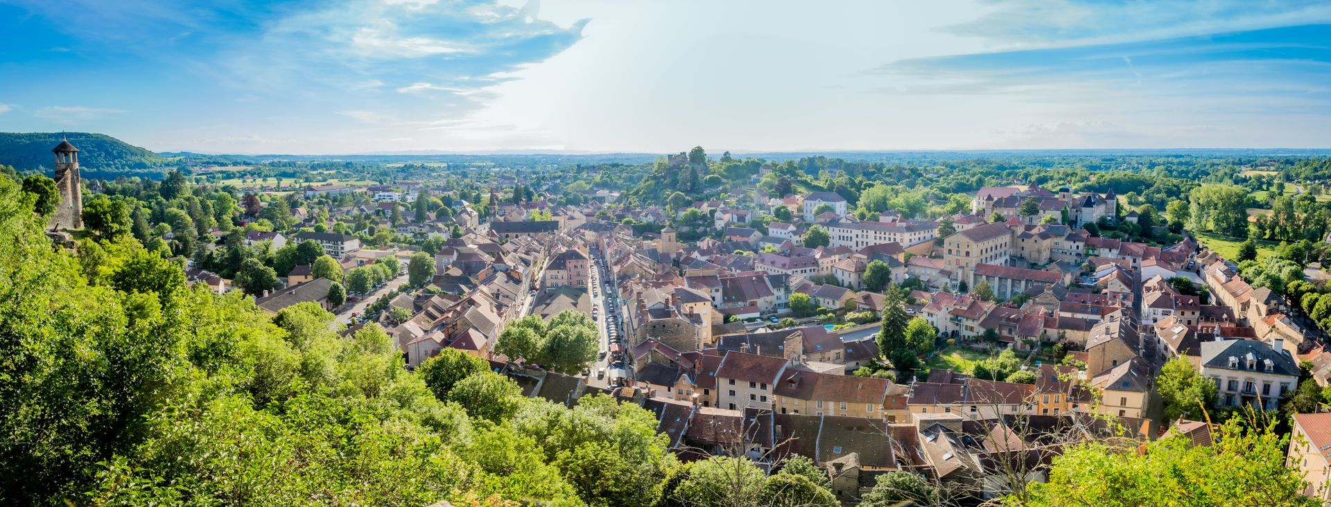 Vue sur Crémieu et Villemoirieu