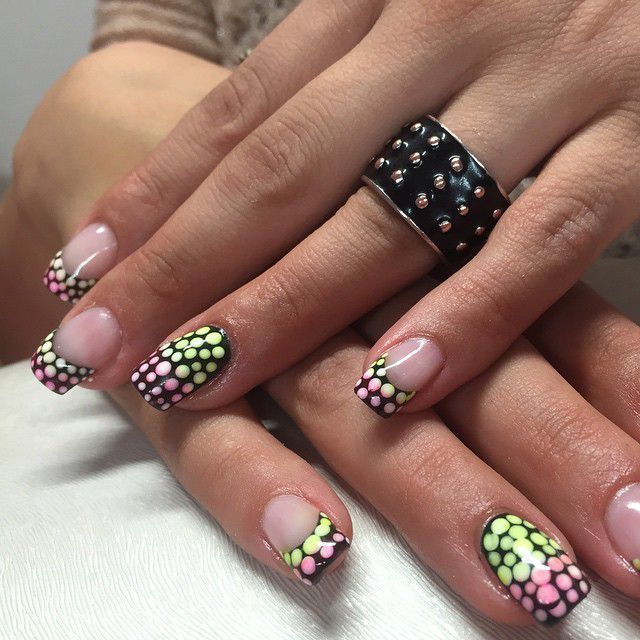 Nails by Denis, Gelnageldesign, French nails, quadratische Nagelform