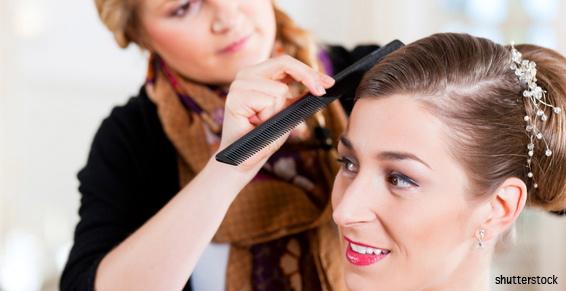 Coiffeur spécialisé dans le chignon de mariage à Talence (33)
