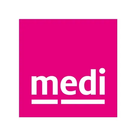 Ein rosa Quadrat mit dem Wort „medi“ in weißen Buchstaben.